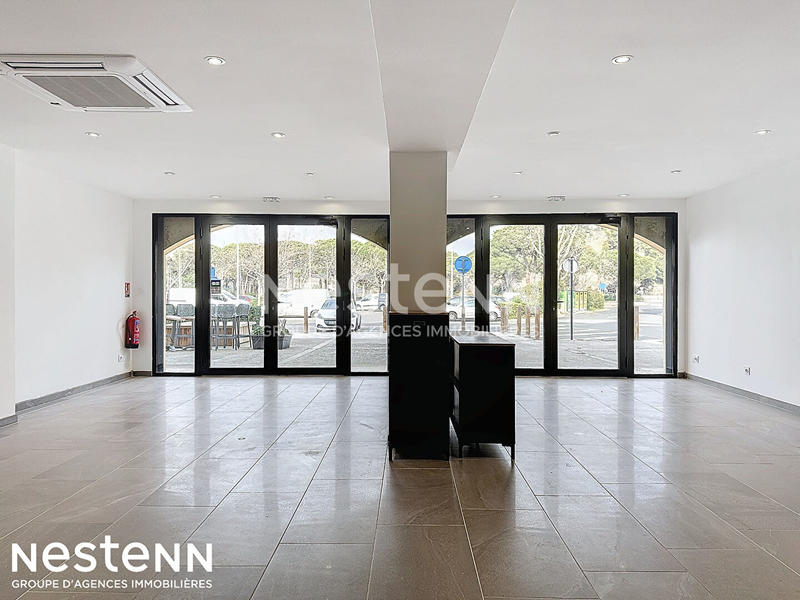 Local commercial - 66 m²