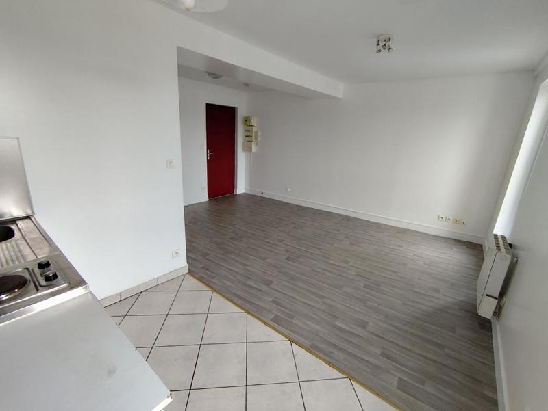 Studio - 24 m² - 1 pièce