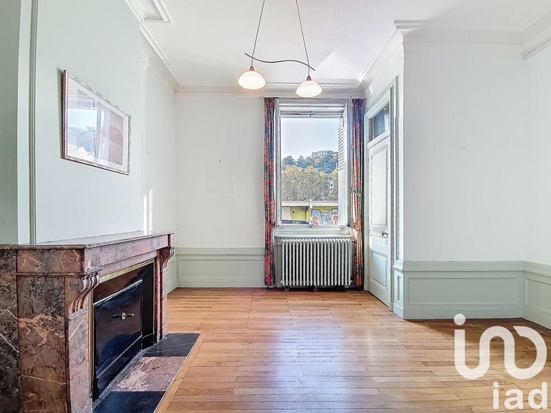 Appartement - 128 m² - 4 pièces