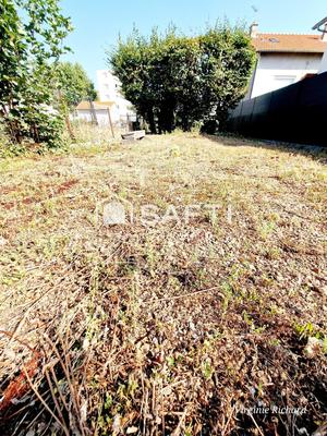 Maison - 141 m² - 5 pièces