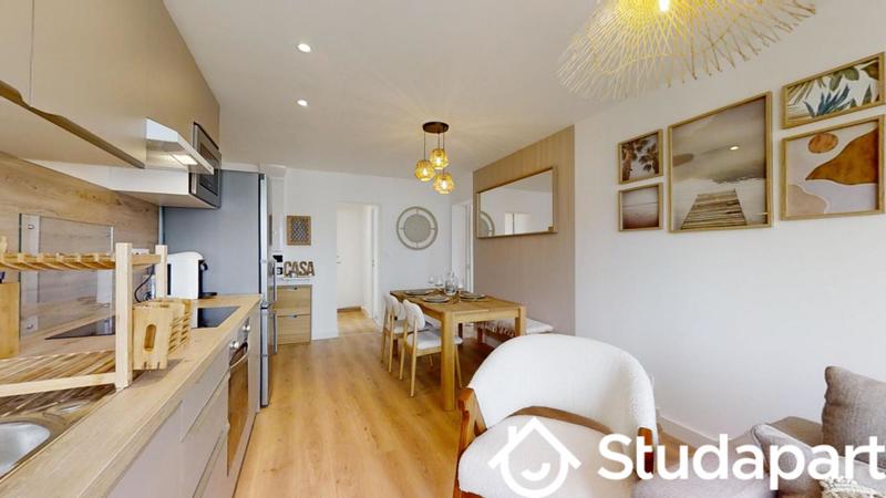 Chambre - 9 m² - 1 pièce