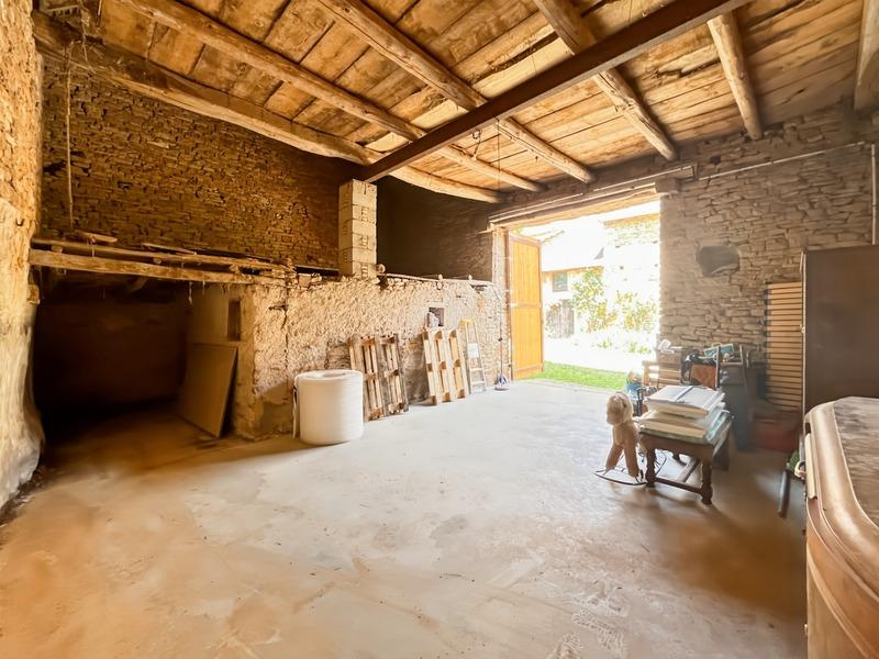 Maison en pierre - 175 m² - 7 pièces