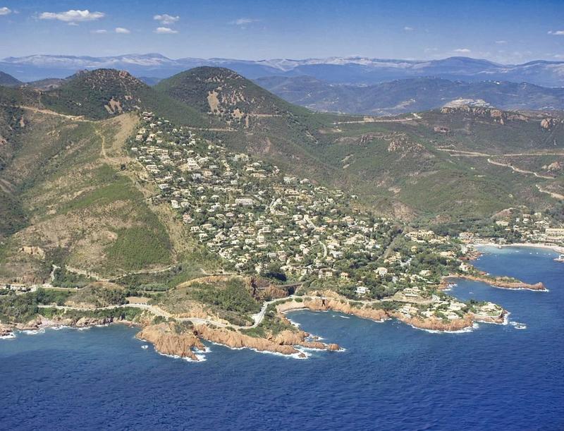 Villa - 231 m² - 6 pièces