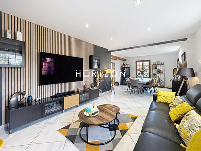 Maison ancienne - 165 m² - 8 pièces