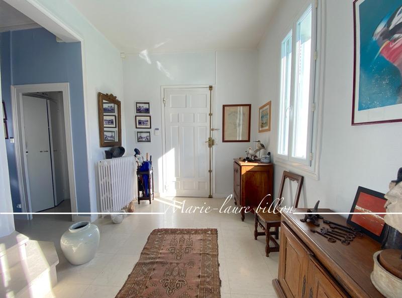 Maison - 175 m² - 8 pièces