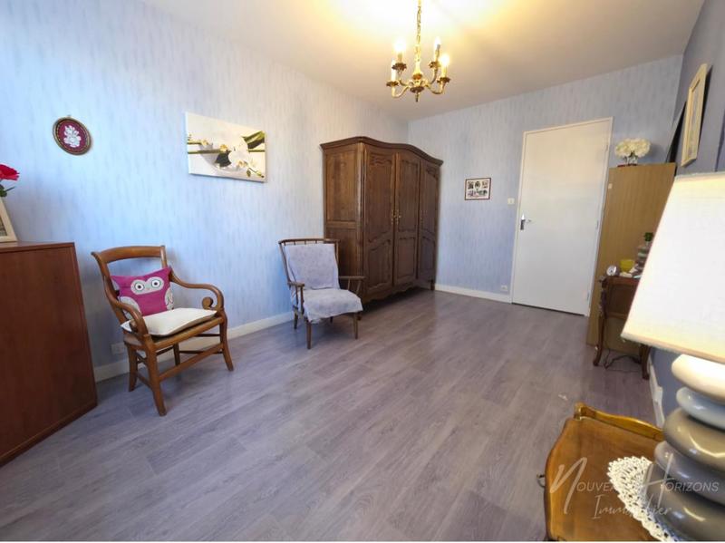 Appartement ancien - 69 m² - 3 pièces