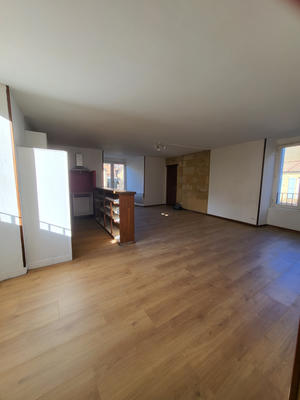 Appartement - 89 m² - 5 pièces