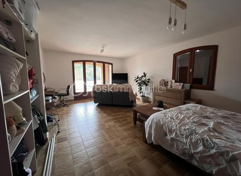 Maison - 157 m² - 6 pièces