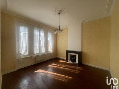 Appartement - 99 m² - 4 pièces