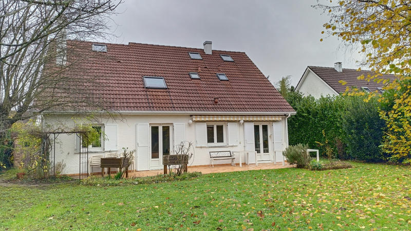 Maison - 196 m² - 6 pièces