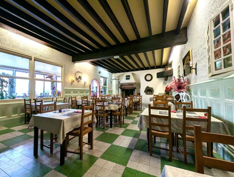 Fonds de commerce - 670 m²