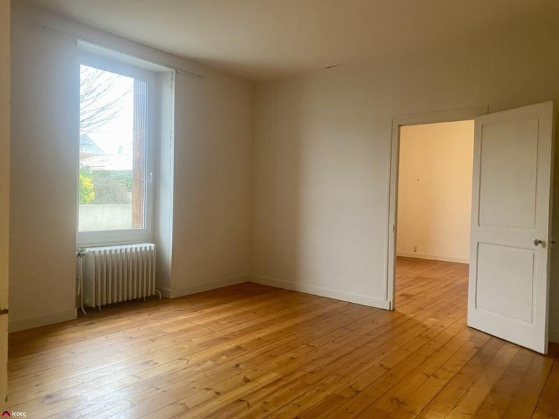 Maison - 93 m² - 4 pièces