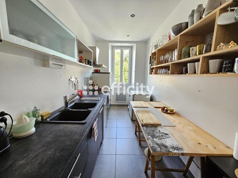 Appartement - 70 m² - 3 pièces