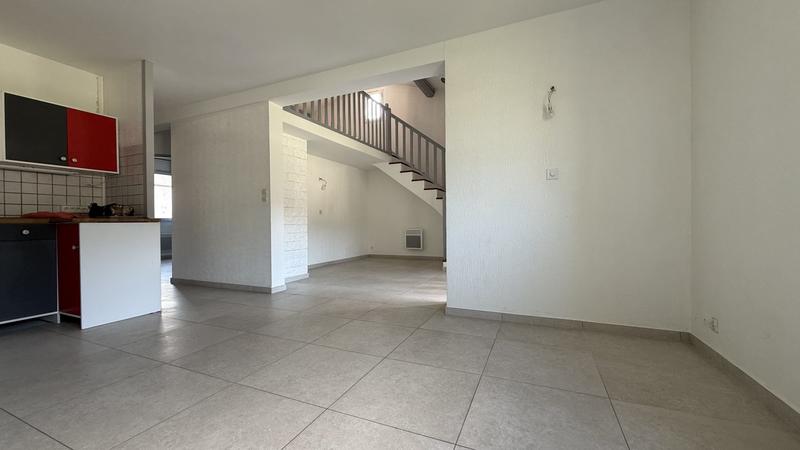 Appartement - 75 m² - 3 pièces