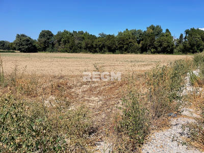 Mas - 200 m² - 4 pièces