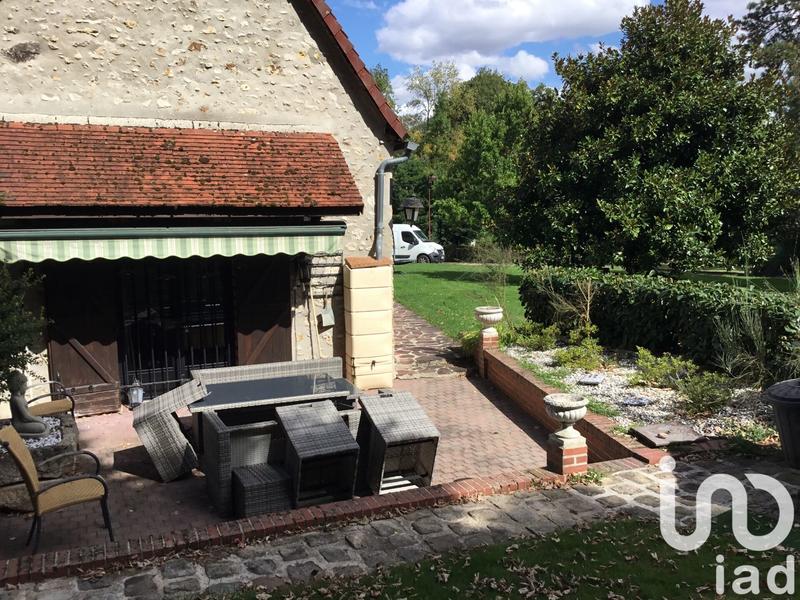 Maison - 200 m² - 8 pièces