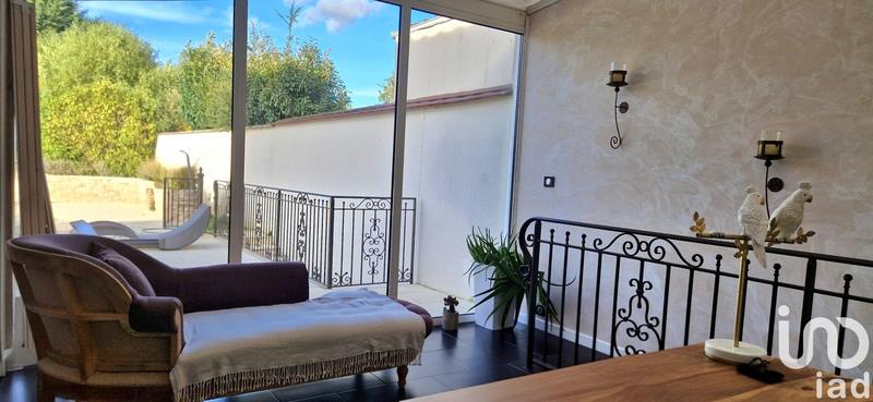 Maison - 240 m² - 7 pièces