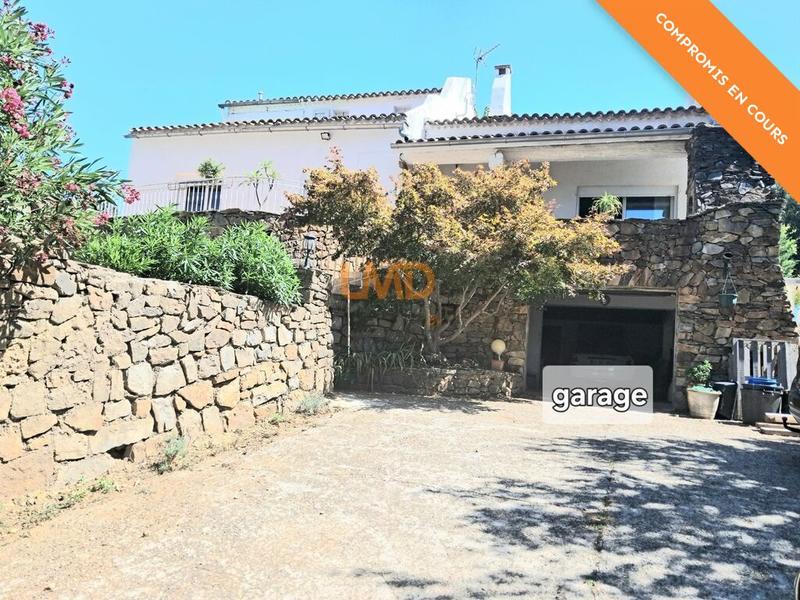 Maison - 140 m² - 6 pièces