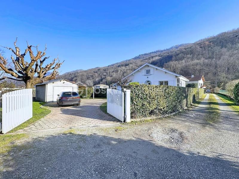 Maison traditionnelle - 100 m² - 5 pièces