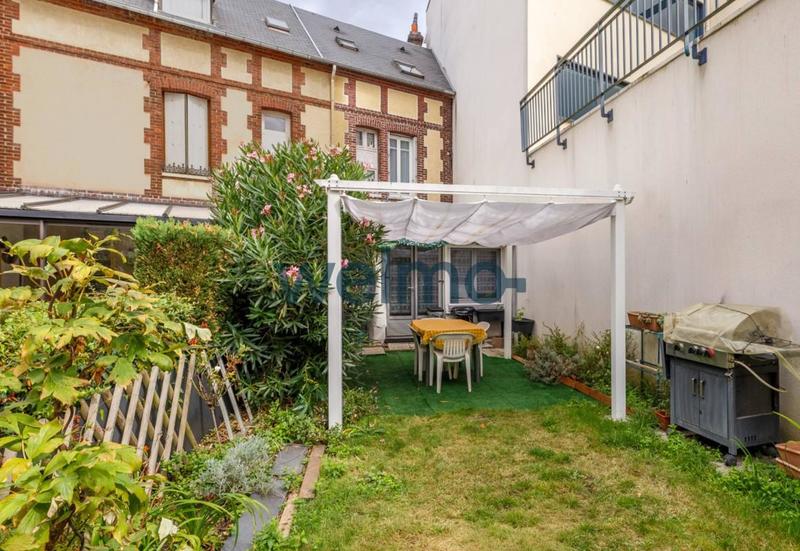 Maison - 97 m² - 5 pièces