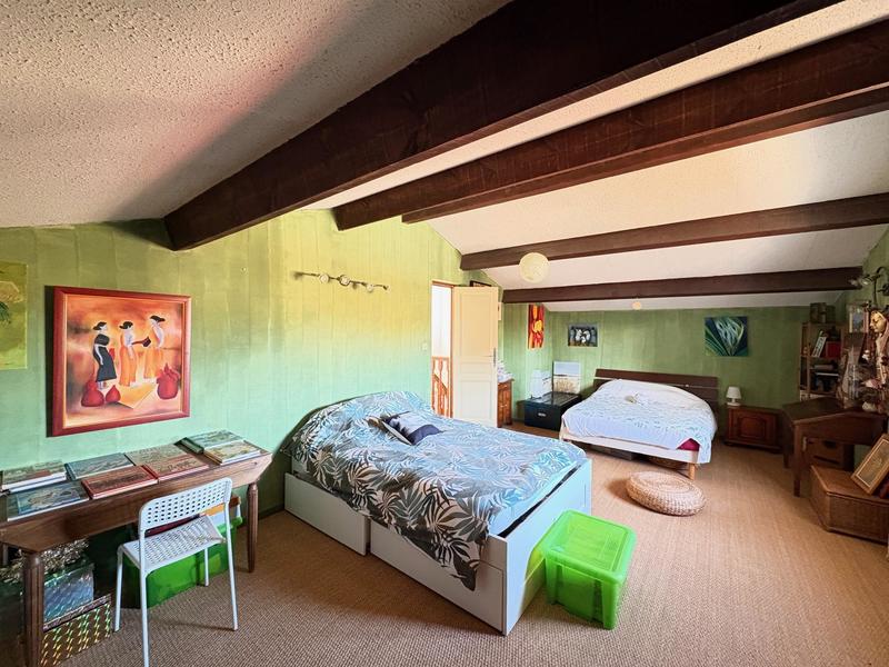 Maison - 148 m² - 5 pièces