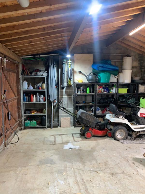 Maison - 180 m² - 8 pièces