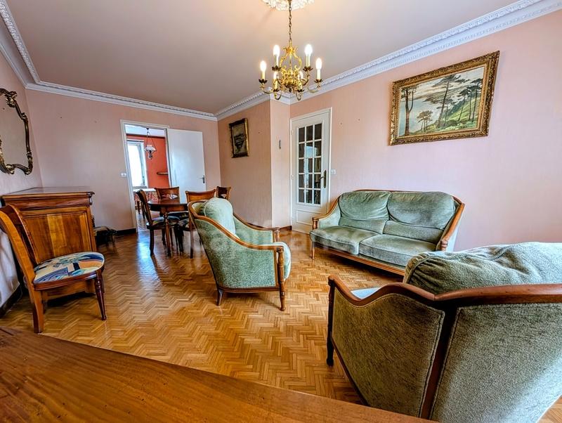 Maison - 84 m² - 4 pièces