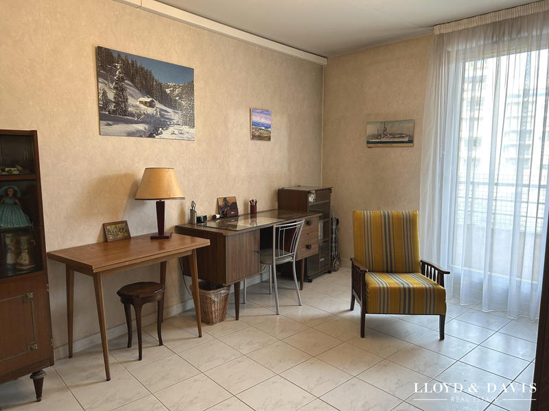 Appartement - 95 m² - 4 pièces