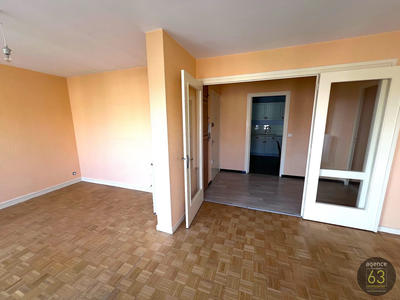 Appartement - 77 m² - 3 pièces