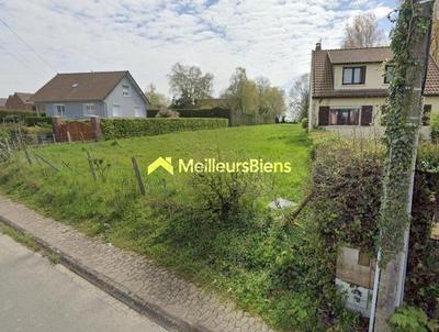 Terrain constructible - 2 588 m²