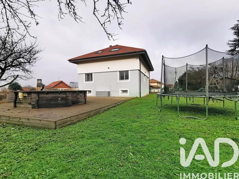 Maison - 138 m² - 7 pièces