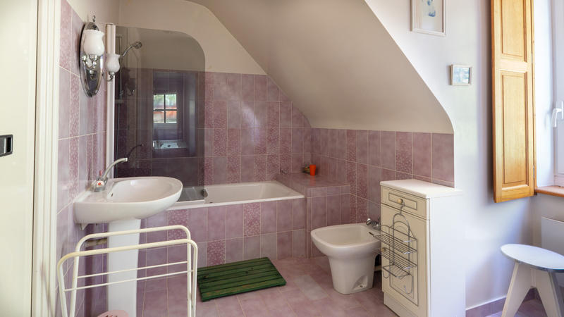 Maison - 325 m² - 7 pièces