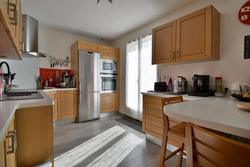 Maison - 122 m² - 6 pièces