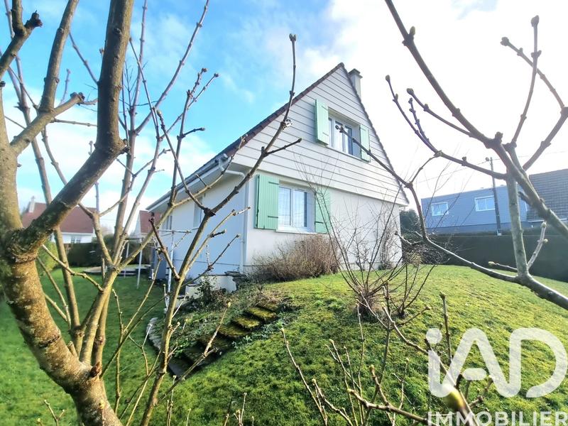 Maison - 95 m² - 5 pièces