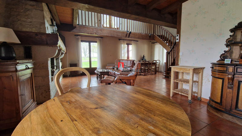 Maison - 178 m² - 5 pièces