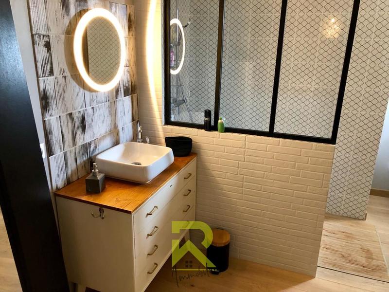 Maison - 160 m² - 7 pièces