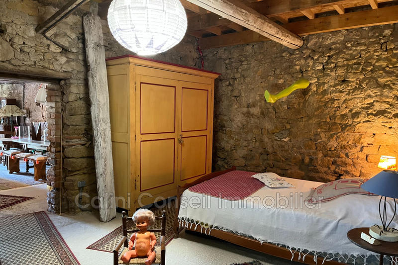 Maison - 161 m² - 3 pièces