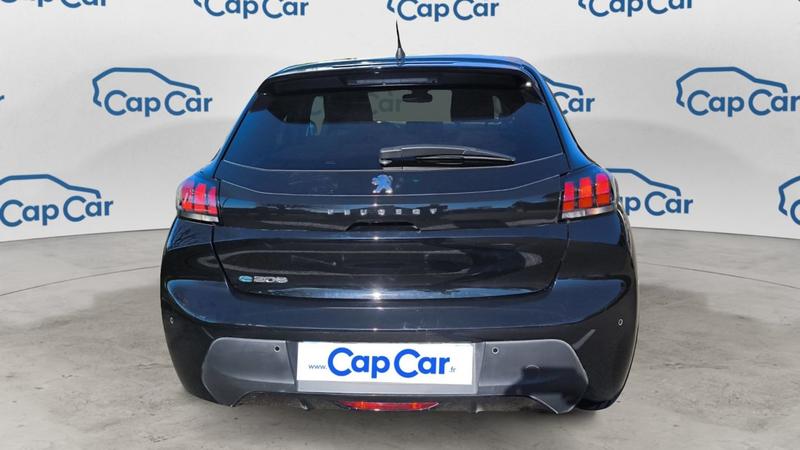 Peugeot E-208 136 50kWh Style