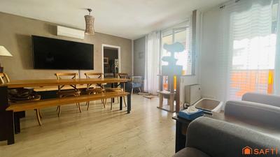 Appartement - 100 m² - 5 pièces
