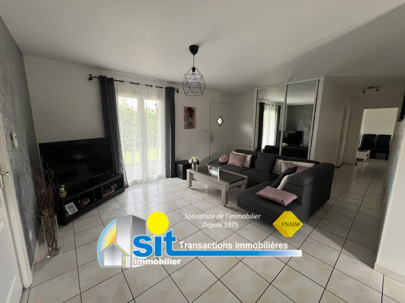 Maison - 95 m² - 5 pièces