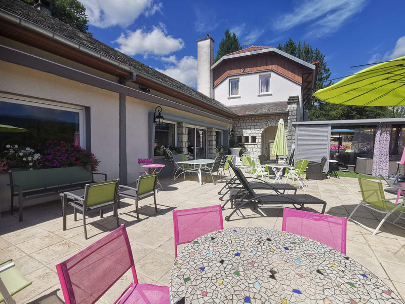 Immeuble - 660 m² - 20 pièces