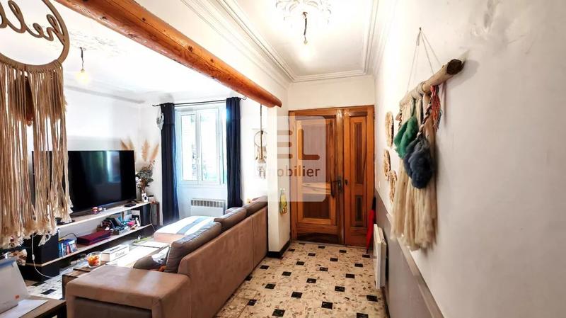 Appartement - 86 m² - 5 pièces