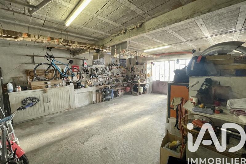 Maison - 194 m² - 7 pièces