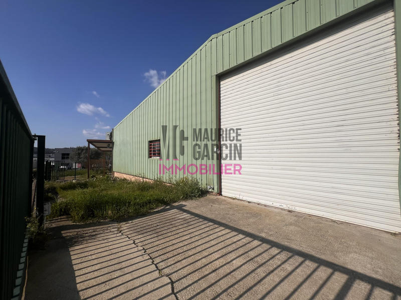 Local d'activités - 660 m²