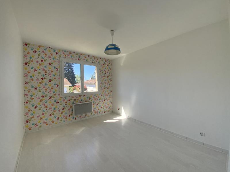 Maison jumelée - 91 m² - 5 pièces