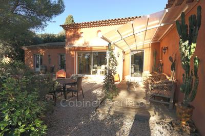 Villa - 182 m² - 5 pièces