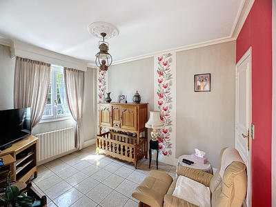 Maison - 164 m² - 7 pièces