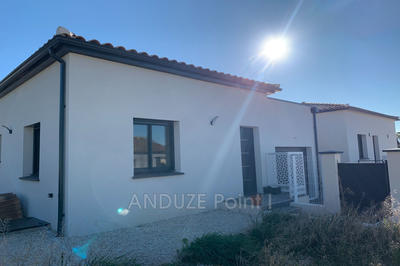 Villa - 90 m² - 3 pièces