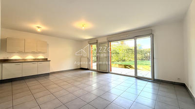 Appartement - 83 m² - 4 pièces