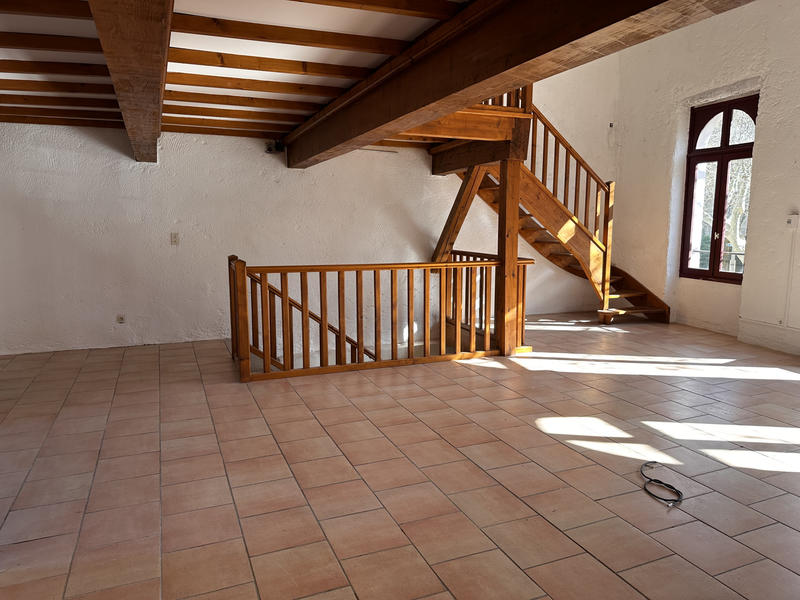 Local commercial - 163 m²